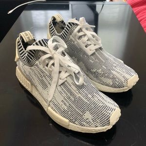 Adidas NMD_R1 Primeknit Static Camo
